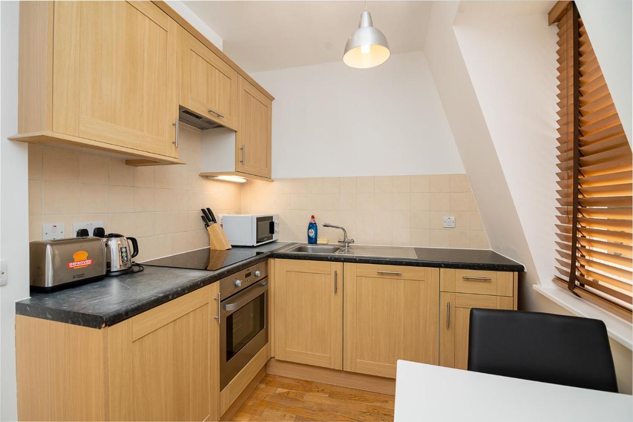 Modern 1 Bed Flat For Up To 2 People In Holborn, London With Free Wifi Lägenhet Exteriör bild